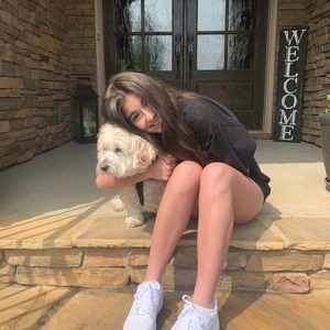 Meet your Posher, Sienna